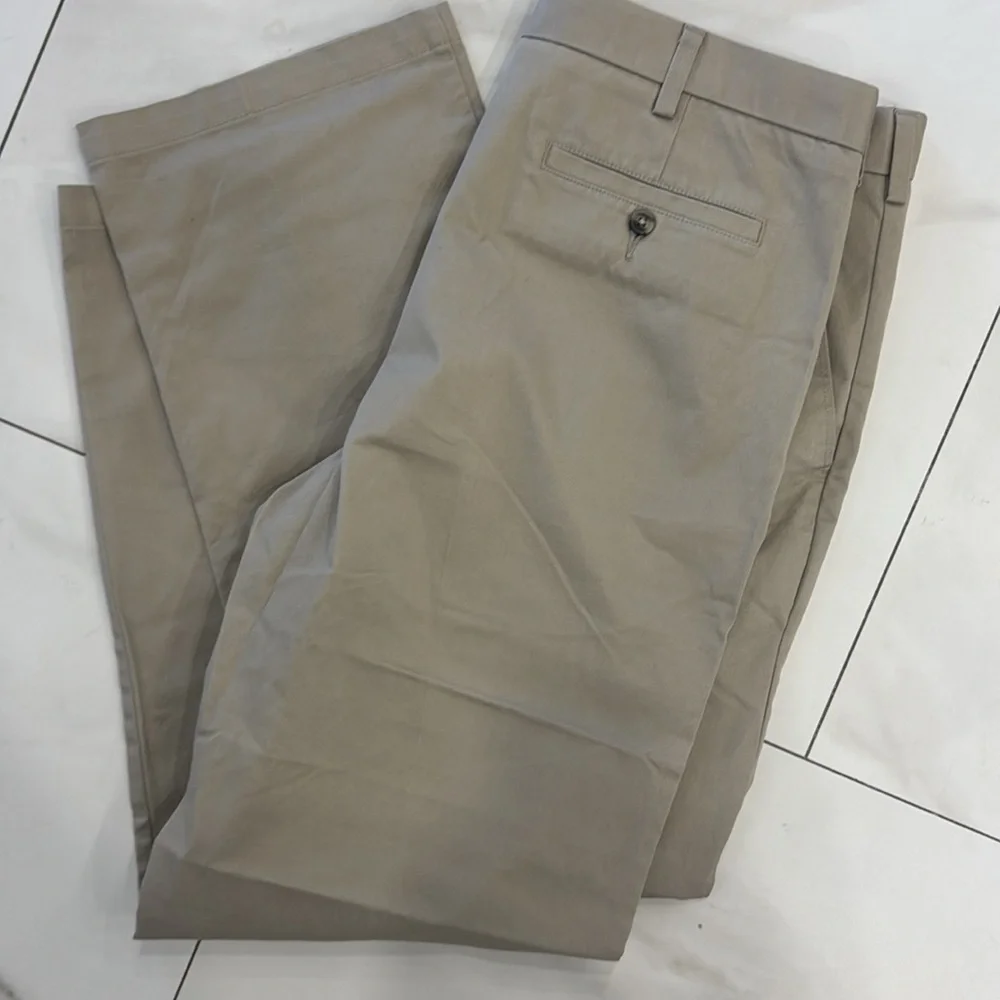 George Tan Straight Leg Chino Khaki Pants.  Sz 36/32